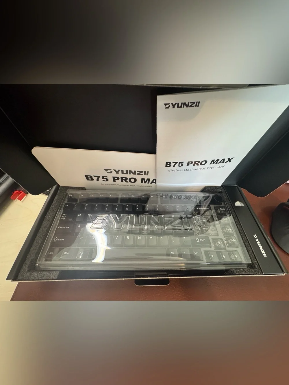 YUNZII B75 PRO MAX Hot Swappable Mechanical Keyboard: CocoaCream V2 Switch